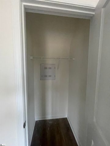 1 Halsey Street, Central, SC 29630