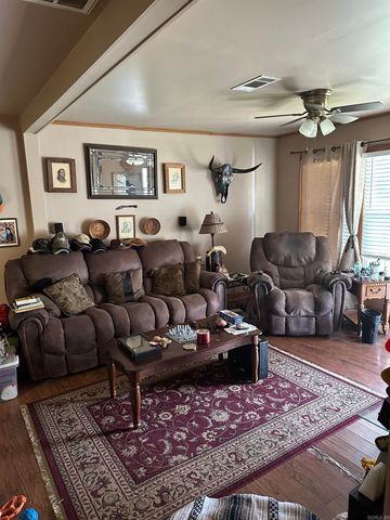 504 Richardson, Bald Knob, AR 72010