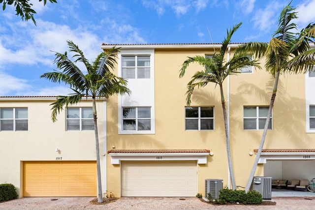 1511 NW 48th Lane, Boca Raton, FL 33431
