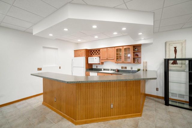 2840 Norman DRIVE, Brookfield, WI 53045
