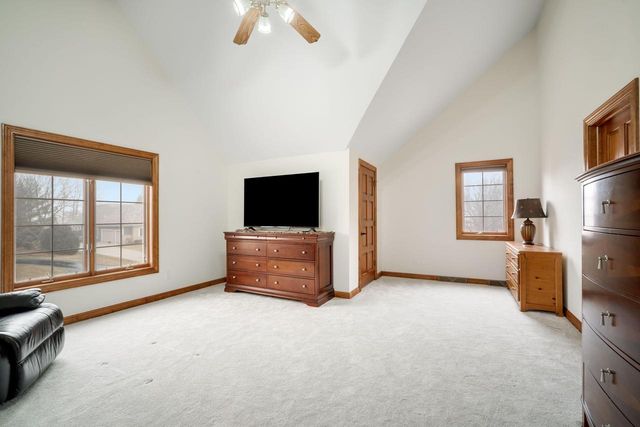 2840 Norman DRIVE, Brookfield, WI 53045