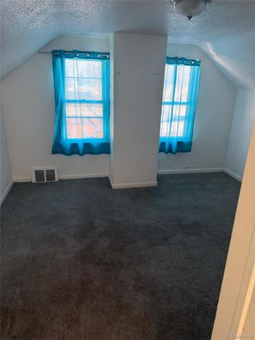 7825 Saint Marys Street, Detroit, MI 48228