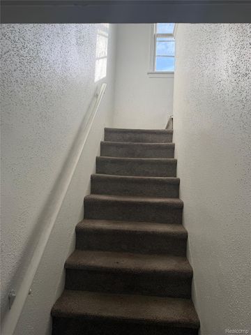 7825 Saint Marys Street, Detroit, MI 48228