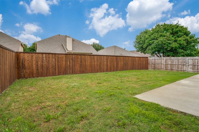 2906 Holly Lane, Wylie, TX 75098