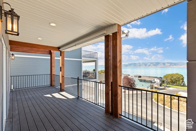 208 CHOKE CHERRY DR, Saint Charles, ID 83272