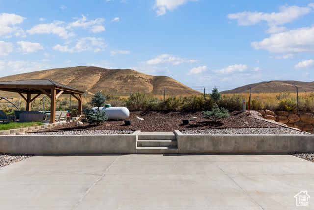 208 CHOKE CHERRY DR, Saint Charles, ID 83272