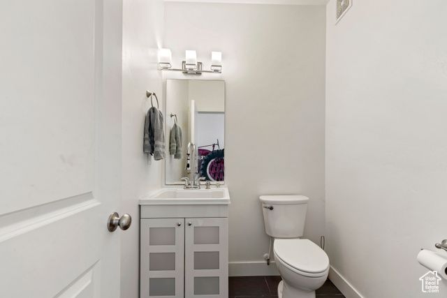 208 CHOKE CHERRY DR, Saint Charles, ID 83272