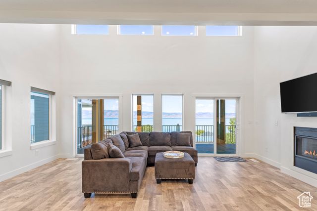 208 CHOKE CHERRY DR, Saint Charles, ID 83272