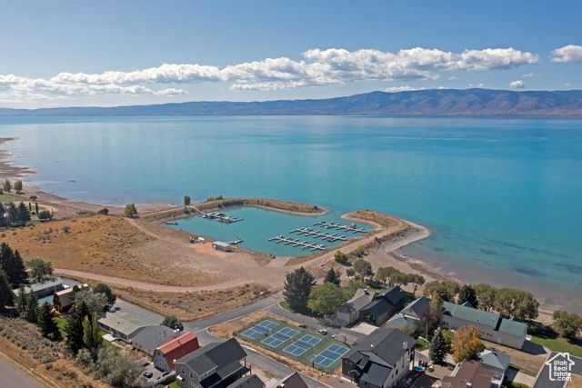 208 CHOKE CHERRY DR, Saint Charles, ID 83272