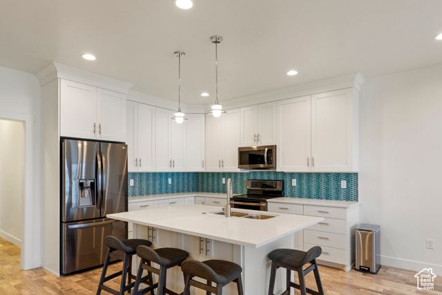 208 CHOKE CHERRY DR, Saint Charles, ID 83272