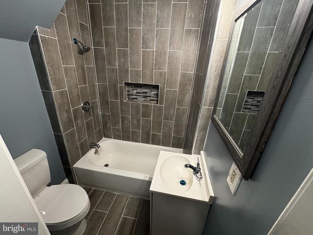 411 N BELNORD AVE, Baltimore, MD 21224