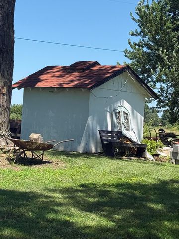 1215 N Marshall Street, Rogersville, MO 65742