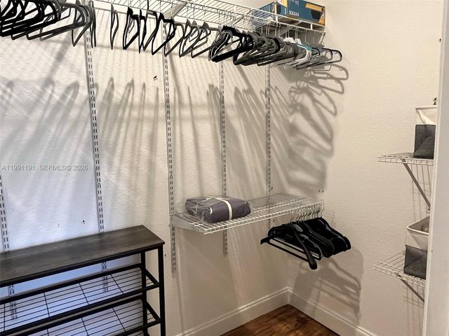 3421 SW 13th Ter 3421, Miami, FL 33145