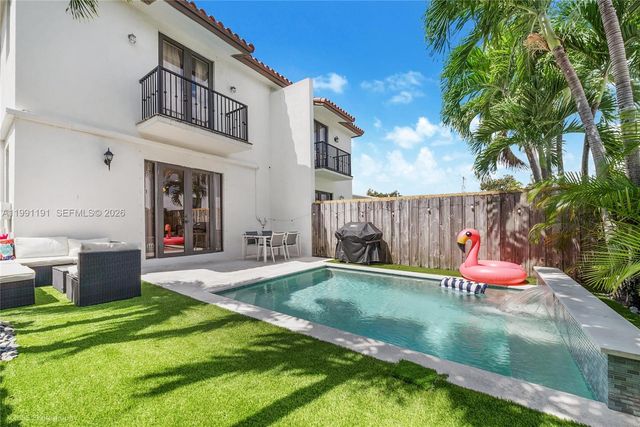 3421 SW 13th Ter 3421, Miami, FL 33145