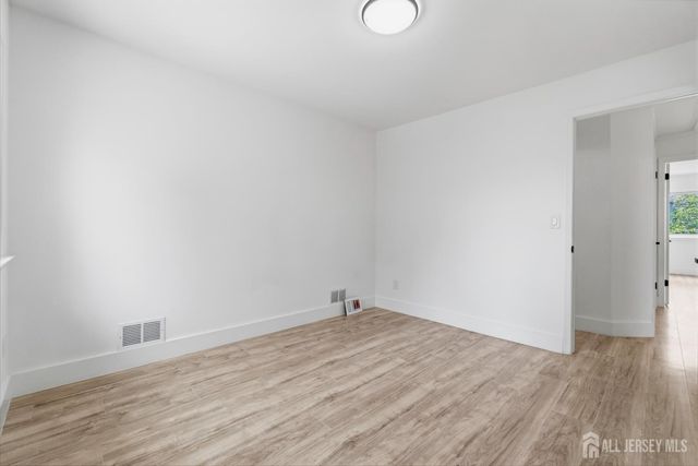 39 Davids Court, South Brunswick, NJ 08810