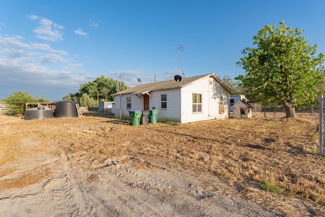 22756 Road 180, Lindsay, CA 93247