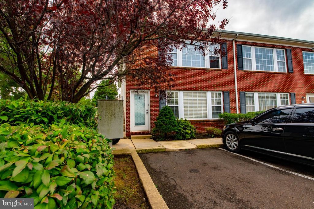 9228-38 BLUE GRASS RD #2, PHILADELPHIA, PA 19114 — photo 3