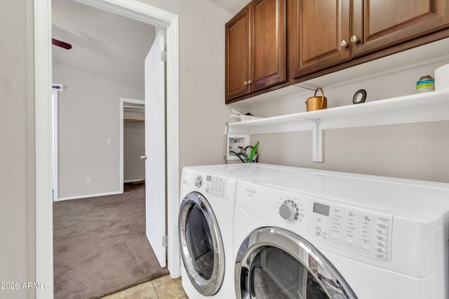 652 S Ellsworth Road 16, Mesa, AZ 85208