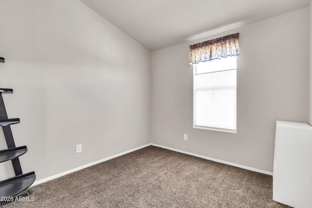 652 S Ellsworth Road 16, Mesa, AZ 85208