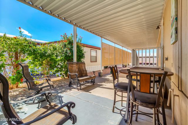 652 S Ellsworth Road 16, Mesa, AZ 85208