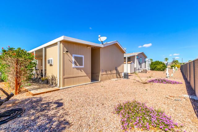 652 S Ellsworth Road 16, Mesa, AZ 85208