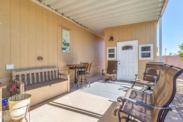 652 S Ellsworth Road 16, Mesa, AZ 85208