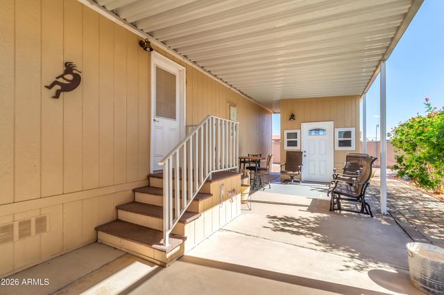 652 S Ellsworth Road 16, Mesa, AZ 85208