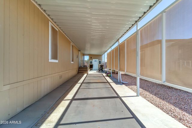 652 S Ellsworth Road 16, Mesa, AZ 85208