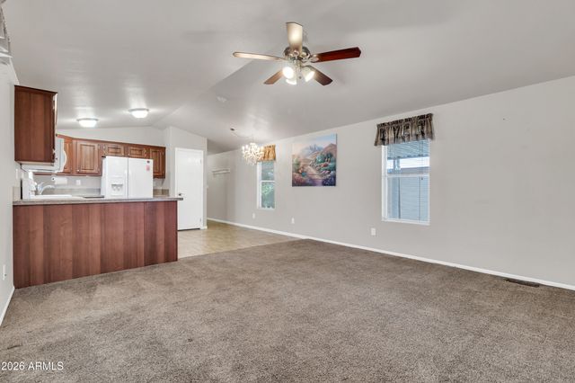 652 S Ellsworth Road 16, Mesa, AZ 85208