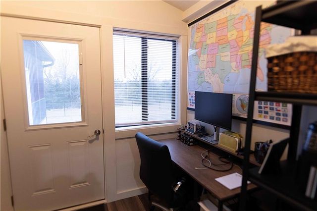 32184 E 237th Street, Ridgeway, MO 64481