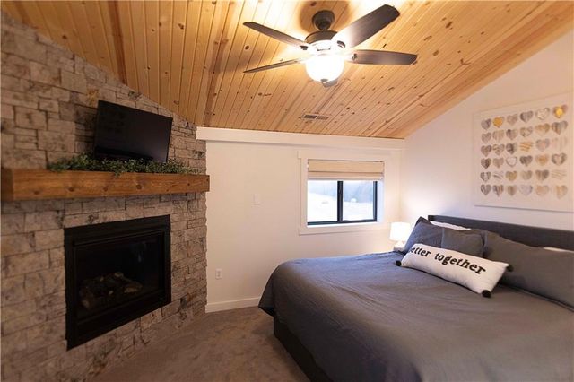 32184 E 237th Street, Ridgeway, MO 64481