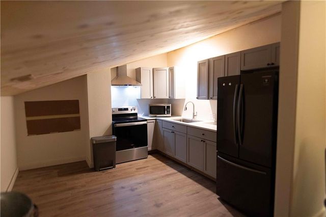 32184 E 237th Street, Ridgeway, MO 64481