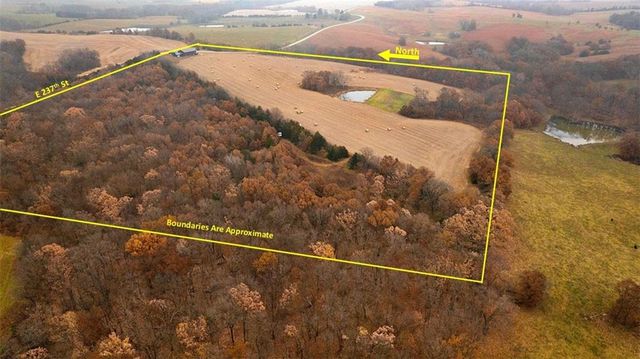 32184 E 237th Street, Ridgeway, MO 64481