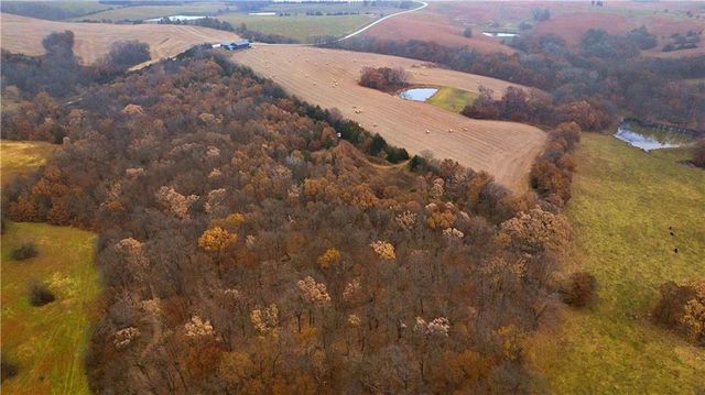 32184 E 237th Street, Ridgeway, MO 64481