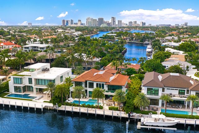 70 Isla Bahia Drive, Fort Lauderdale, FL 33316