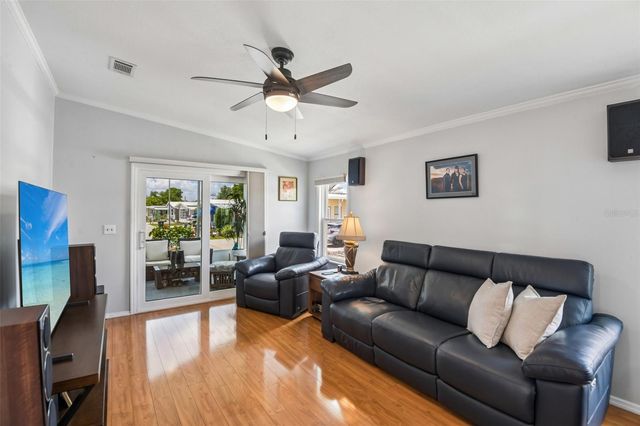 276 PELICAN DRIVE N, Oldsmar, FL 34677