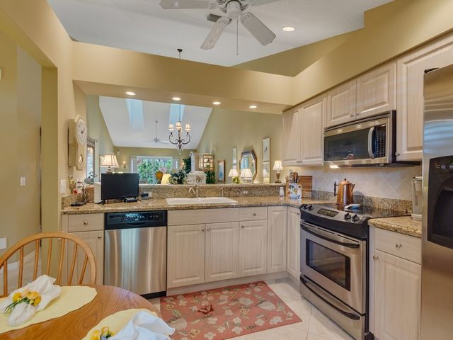 524 6th Street, Vero Beach, FL 32962