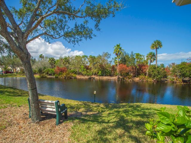 524 6th Street, Vero Beach, FL 32962