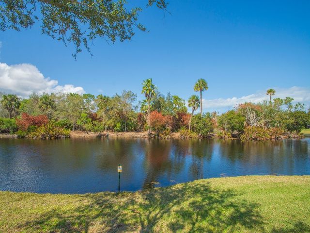 524 6th Street, Vero Beach, FL 32962