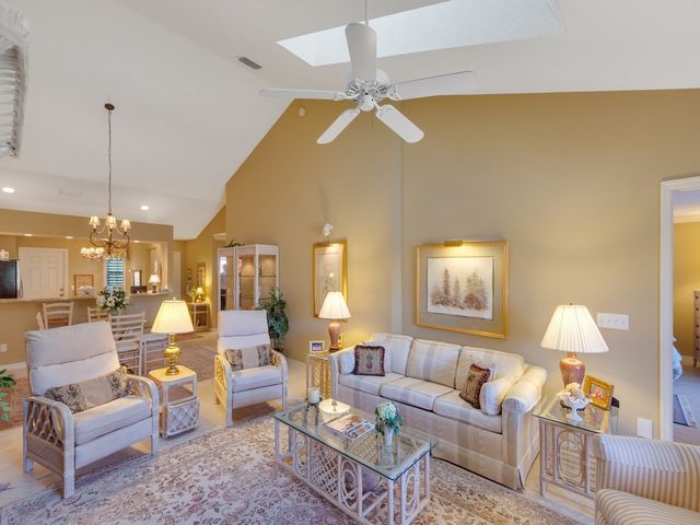 524 6th Street, Vero Beach, FL 32962