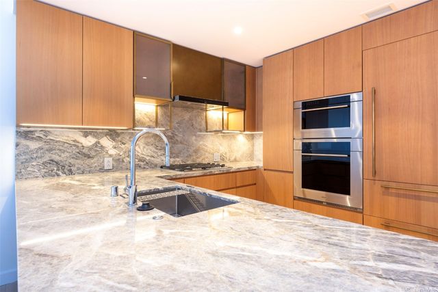 1100 Ala Moana Boulevard 1008, Honolulu, HI 96814