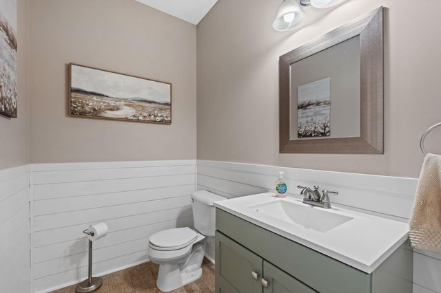 10862 187th Avenue NW, Elk River, MN 55330