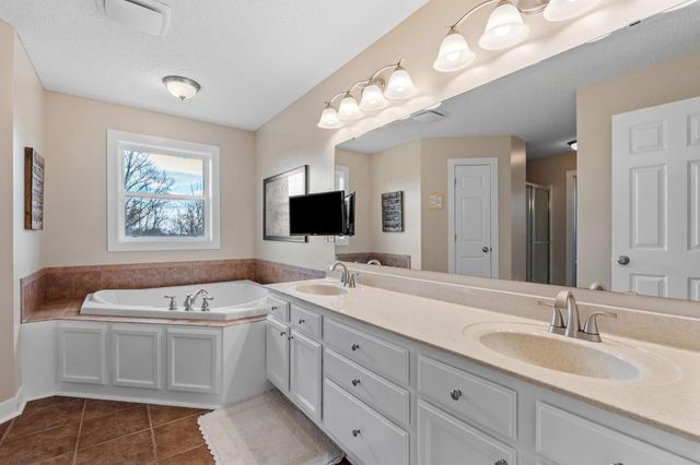 10862 187th Avenue NW, Elk River, MN 55330