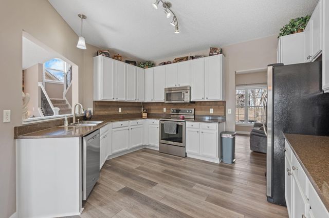 10862 187th Avenue NW, Elk River, MN 55330