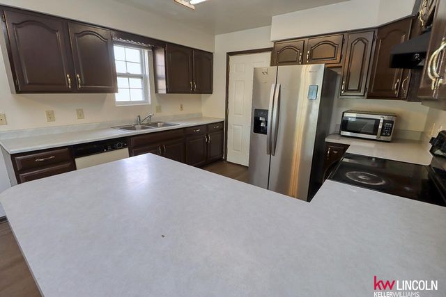 305 W Belmont Avenue, Lincoln, NE 68521