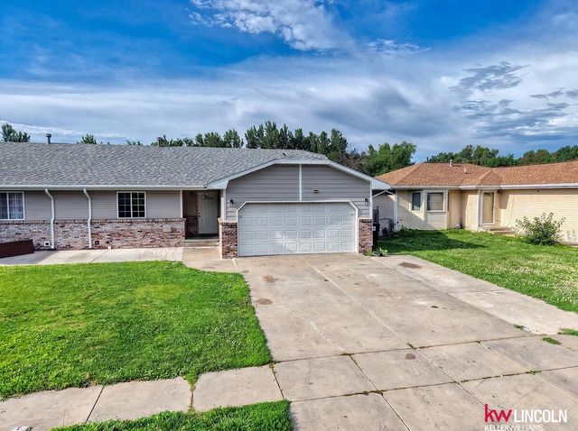 305 W Belmont Avenue, Lincoln, NE 68521