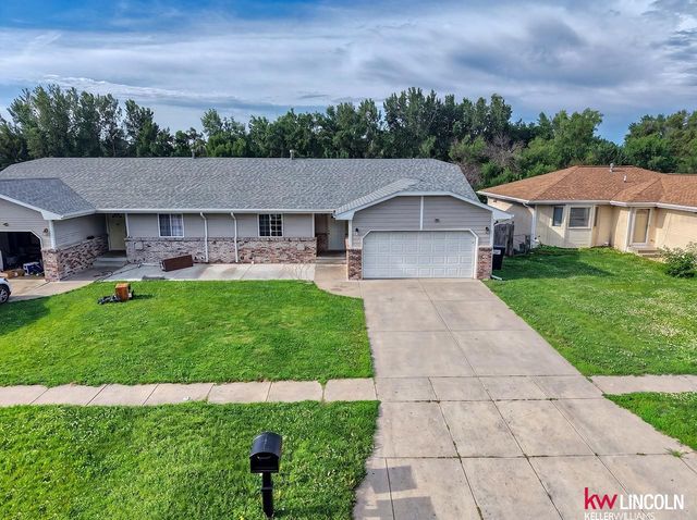305 W Belmont Avenue, Lincoln, NE 68521
