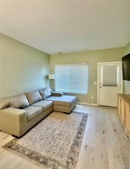 26728 Ashton Drive, Woodhaven, MI 48183