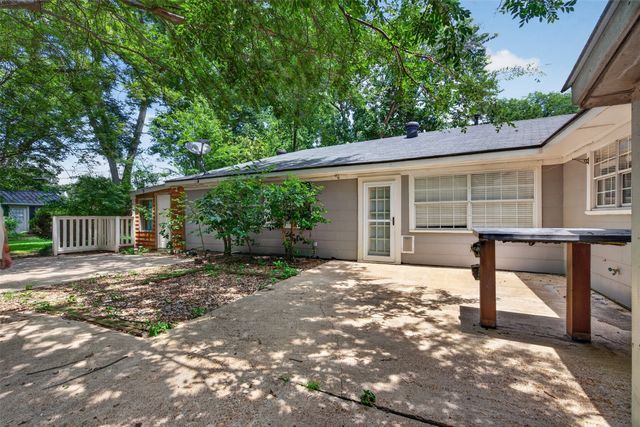 136 Lynn Avenue, Shreveport, LA 71105