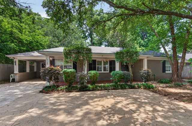 136 Lynn Avenue, Shreveport, LA 71105